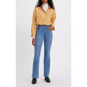 Levi's 725 High Rise Bootcut Light Wash Denim Jeans Size 26